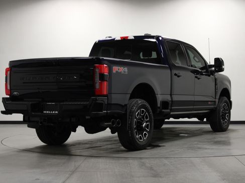 Used 2025 Ford F250 Platinum image 4