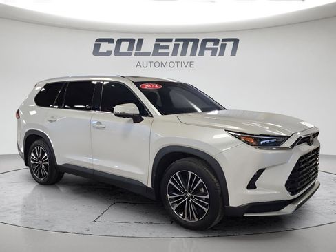 Used 2024 Toyota Grand Highlander AWD Hybrid image 7