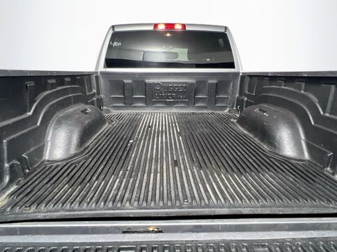 Used 2024 RAM 2500 Big Horn image 32