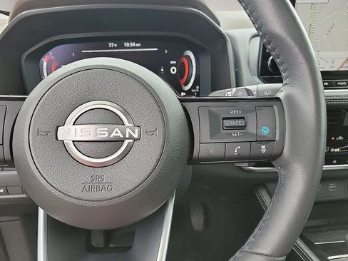 Used 2023 Nissan Rogue Platinum w/ Platinum Premium Package FWD image 19
