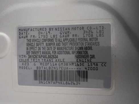 Used 2019 Nissan Versa SV FWD image 33