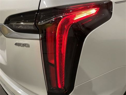 Certified 2022 Cadillac XT6 Sport w/ Technology Package image 13