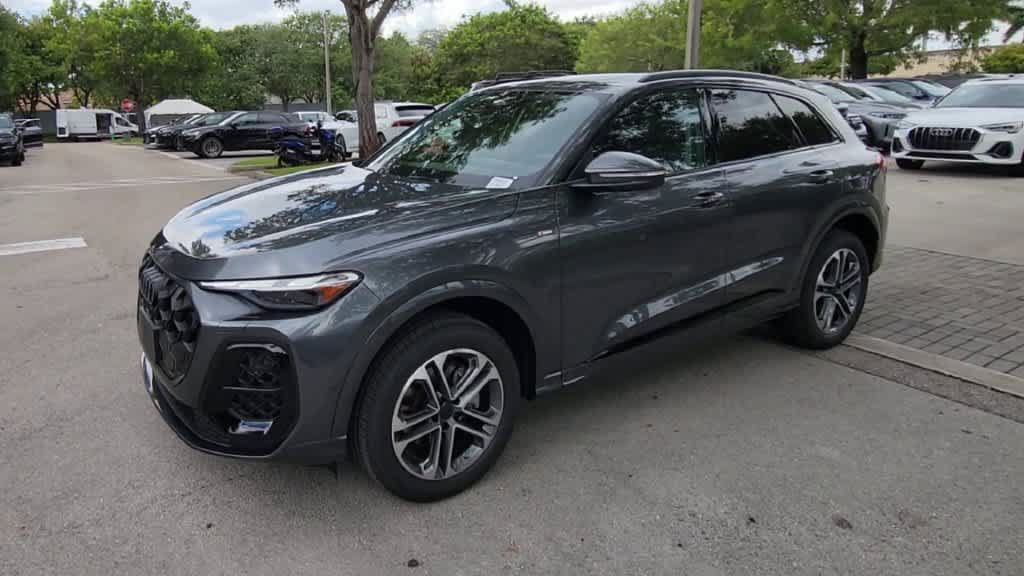 New 2026 Audi Q5 2.0T AWD/4WD image 3