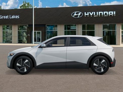 New 2026 Hyundai Ioniq 5 SEL AWD/4WD image 3