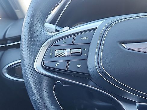 Used 2024 Genesis Electrified GV70 Advanced image 8