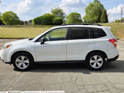 Used 2014 Subaru Forester 2.5i Limited w/ Popular Package #2 AWD/4WD image 12