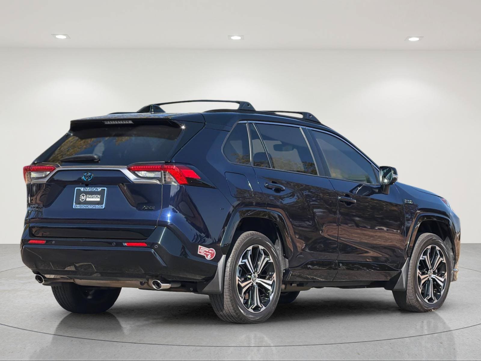 Used 2023 Toyota RAV4 XSE w/ Premium Package AWD/4WD image 6