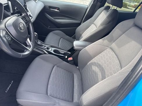 Used 2022 Toyota Corolla SE w/ Carpet Mat Package (TMS) image 24