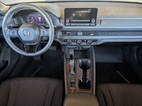 Used 2023 Honda Accord EX image 17