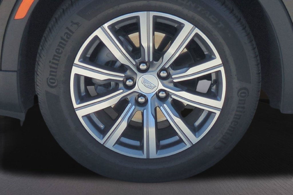 Certified 2023 Cadillac XT4 Sport w/ Cold Weather Package FWD image 17