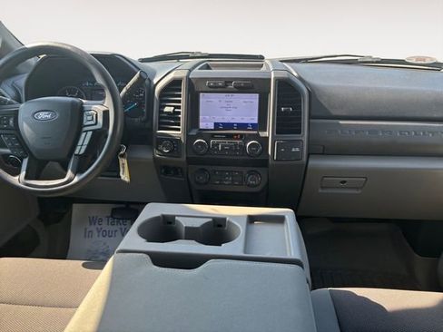 Used 2020 Ford F250 XL w/ STX Appearance Package AWD/4WD image 11