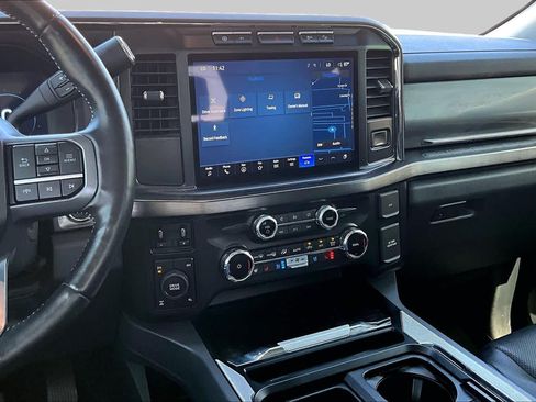Used 2024 Ford F250 Lariat w/ Sport Appearance Package AWD/4WD image 7