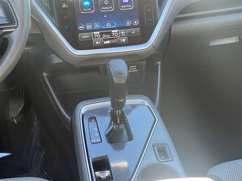 Used 2024 Subaru Crosstrek 2.0i Premium w/ Popular Package #3 image 17