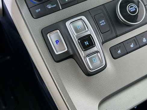 Used 2022 Hyundai Palisade Limited FWD image 33