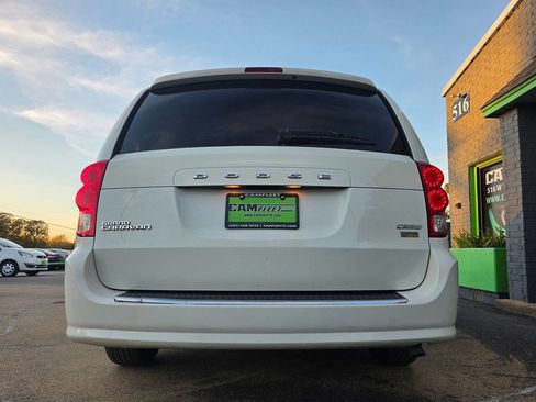 Used 2012 Dodge Grand Caravan Crew image 15