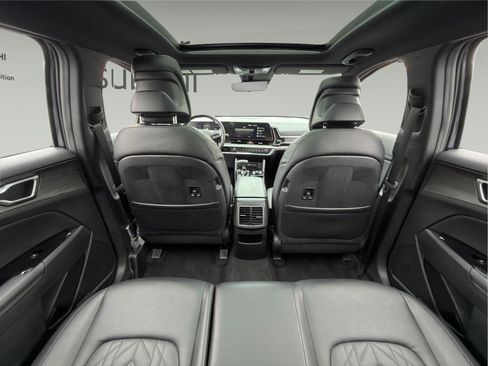 Used 2023 Kia Sportage X-Line w/ X-Line Premium Package image 7