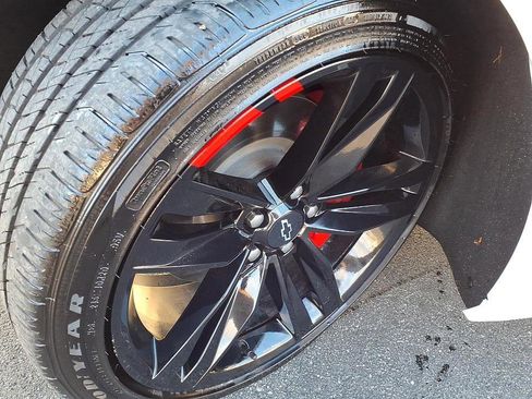 Used 2023 Chevrolet Camaro LT w/ Redline Edition image 9