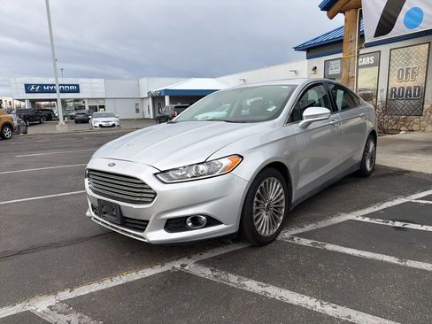 Used 2013 Ford Fusion Titanium image 3