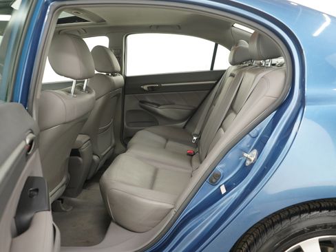 Used 2010 Honda Civic EX-L image 17