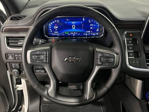 Used 2023 Chevrolet Tahoe Z71 w/ Z71 Off-Road Package AWD/4WD image 21