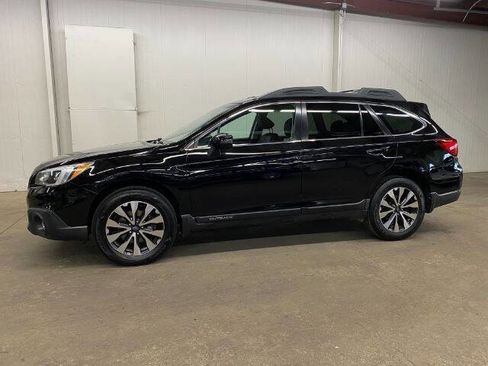 Used 2015 Subaru Outback 2.5i Limited image 1