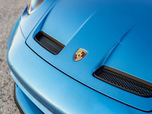 Used 2024 Porsche 911 GT3 RWD image 33