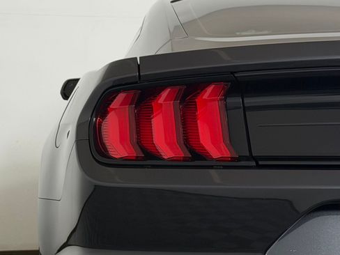 Used 2022 Ford Mustang Coupe w/ Equipment Group 101A RWD image 29