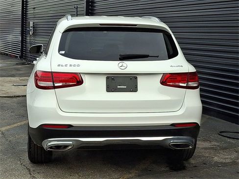 Used 2019 Mercedes-Benz GLC 300 4MATIC image 6