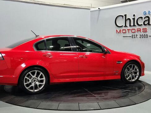 Used 2009 Pontiac G8 GXP RWD image 13