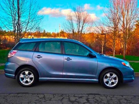 Used 2006 Toyota Matrix XR image 6