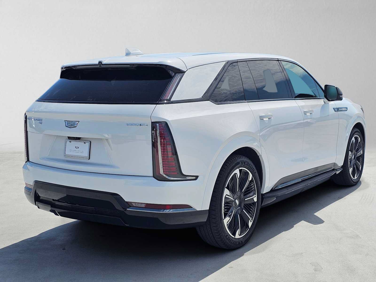 Used 2025 Cadillac Escalade IQ Sport 2 AWD/4WD image 3