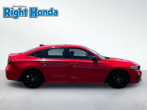 Used 2024 Honda Civic Sport image 8