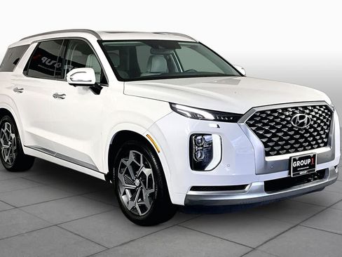 Used 2021 Hyundai Palisade Calligraphy FWD image 3