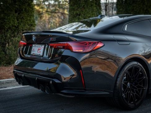 Used 2025 BMW M4 Competition w/ Parking Assistance Package image 17