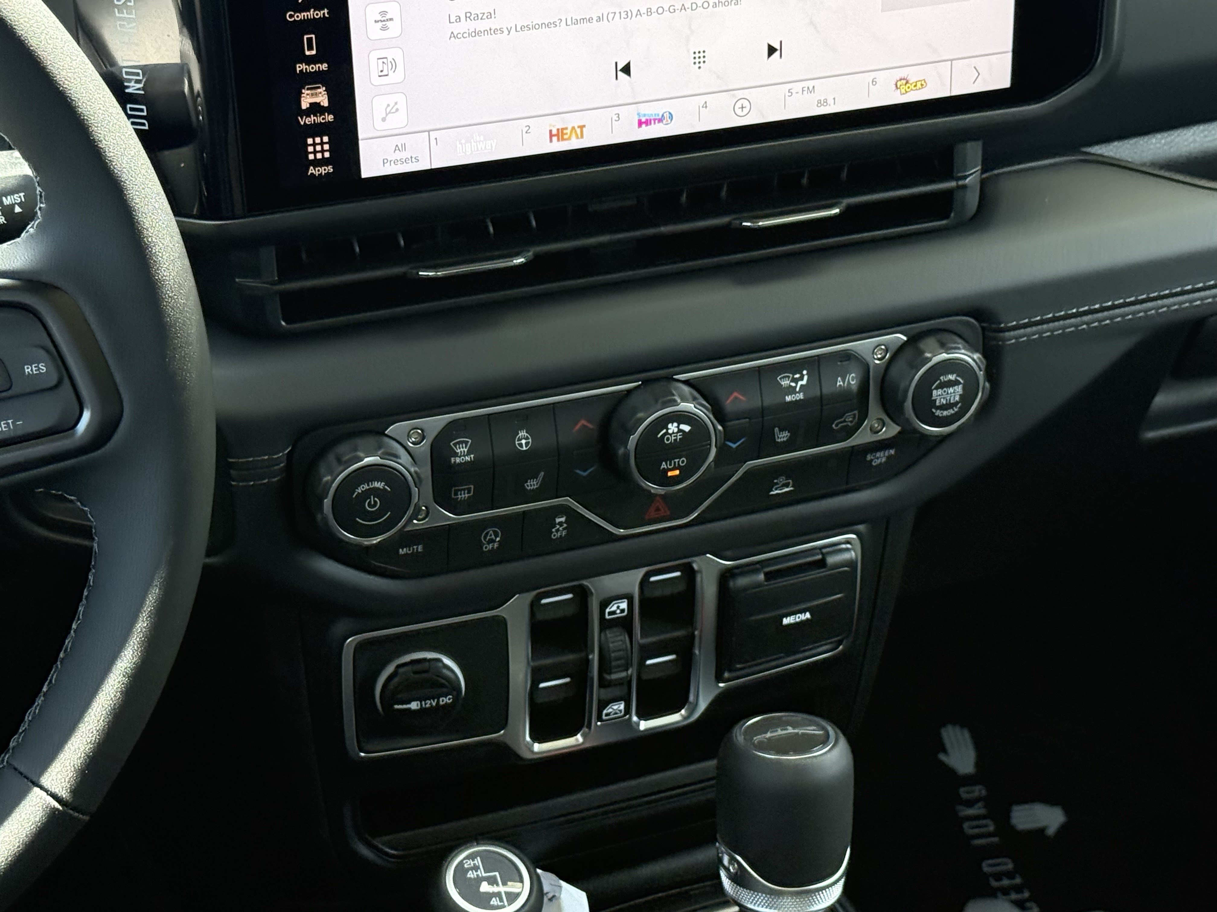 New 2026 Jeep Gladiator Mojave AWD/4WD image 14