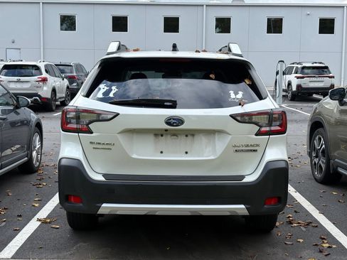 Certified 2023 Subaru Outback Touring XT AWD/4WD image 5