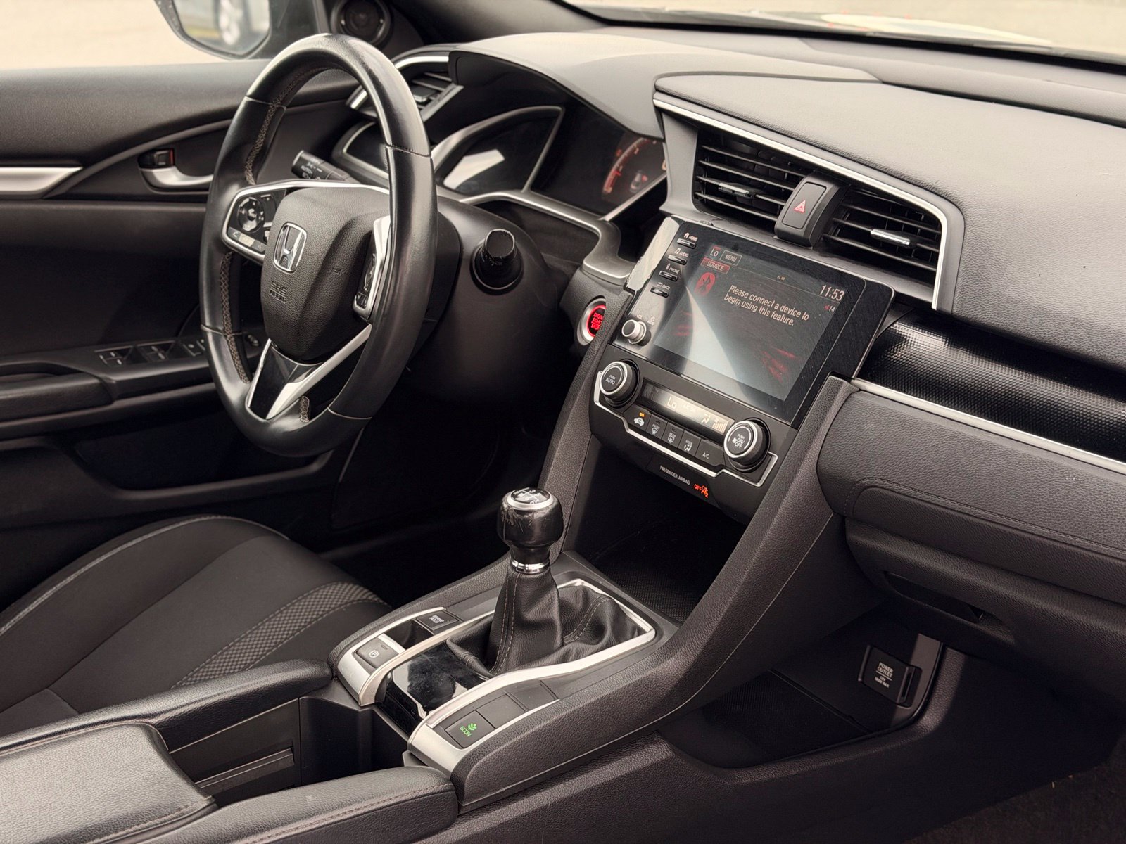 Used 2020 Honda Civic Sport image 30