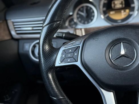 Used 2012 Mercedes-Benz E 350 4MATIC Sedan image 22
