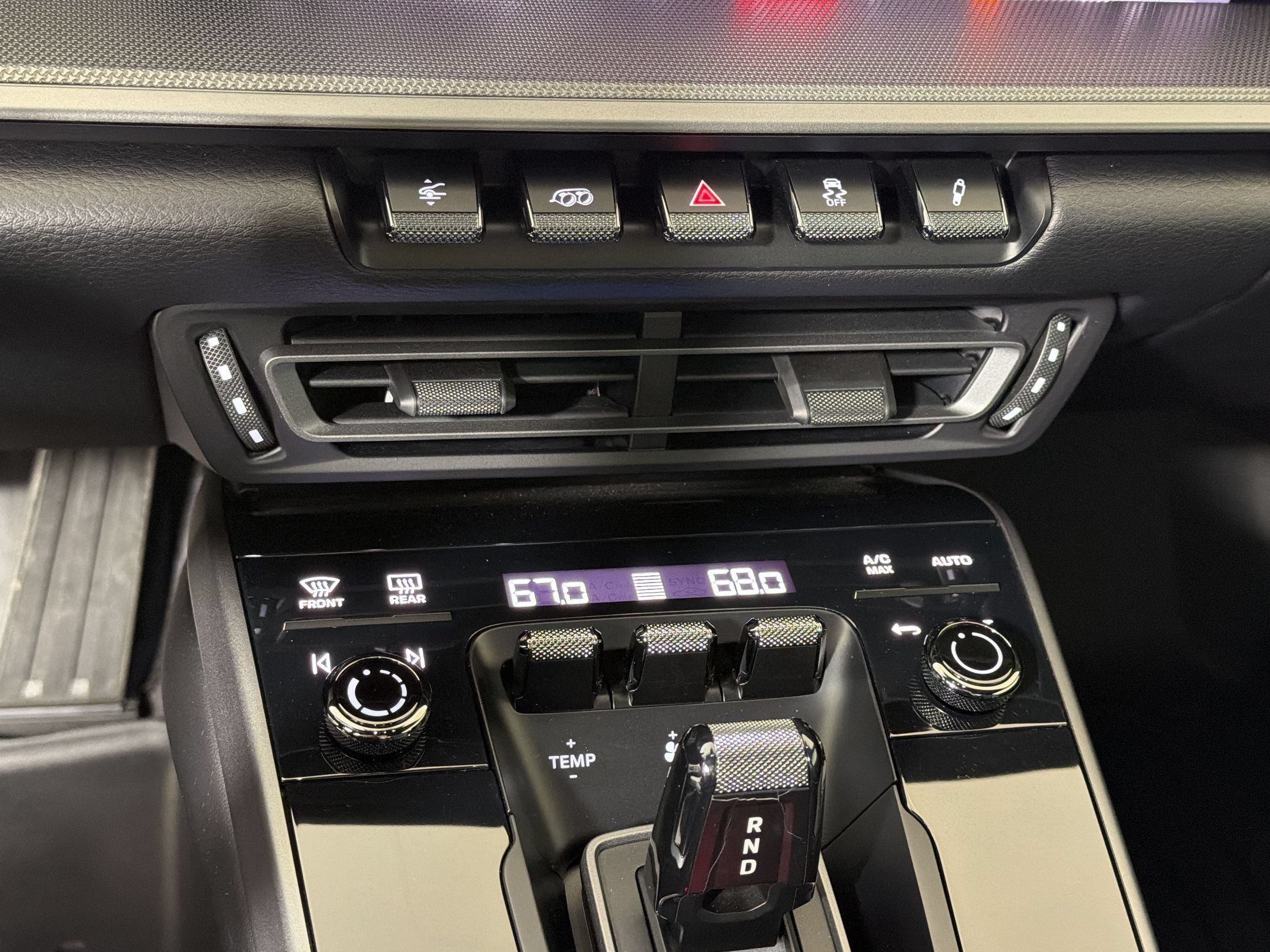 Certified 2020 Porsche 911 Carrera 4S AWD/4WD image 19