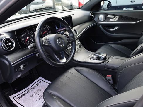 Used 2018 Mercedes-Benz E 300 image 9