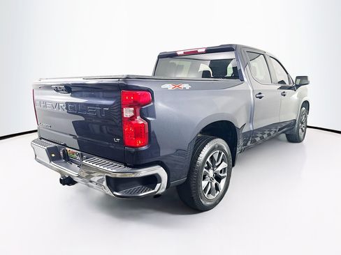 Used 2023 Chevrolet Silverado 1500 LT AWD/4WD image 9