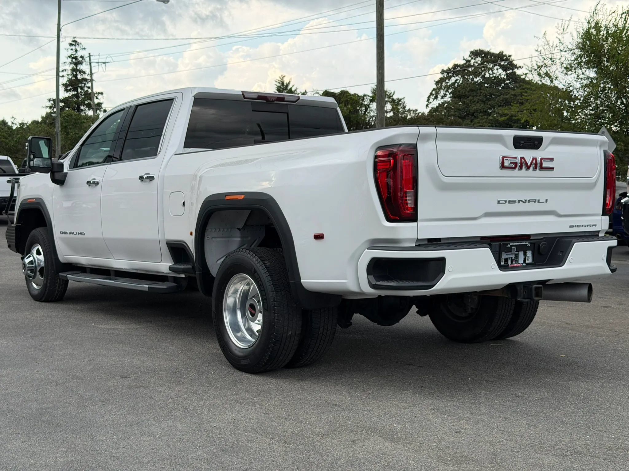Used 2021 GMC Sierra 3500 Denali w/ Denali Ultimate Package AWD/4WD image 7