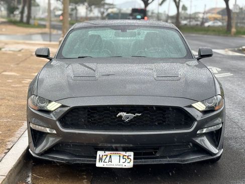 Used 2018 Ford Mustang Premium w/ Ecoboost Performance Package image 7