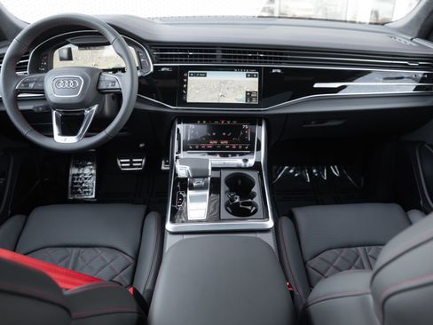 New 2026 Audi SQ8 Prestige image 8