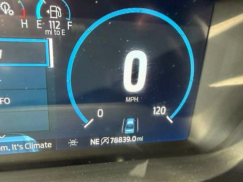 Used 2021 Ford F150 Lariat RWD image 13