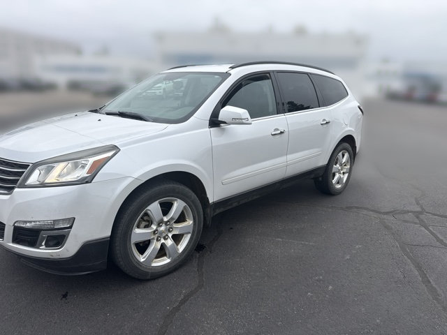 Used 2017 Chevrolet Traverse LT AWD/4WD image 1