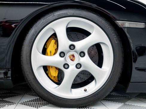 Used 2002 Porsche 911 GT2 RWD image 37