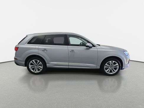 Used 2025 Audi Q7 2.0T Premium Plus w/ Premium Plus Package image 4