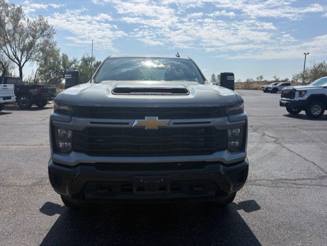 Used 2024 Chevrolet Silverado 2500 Custom w/ Custom Value Package AWD/4WD image 2