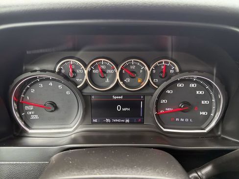Used 2020 Chevrolet Silverado 1500 LT Trail Boss AWD/4WD image 12